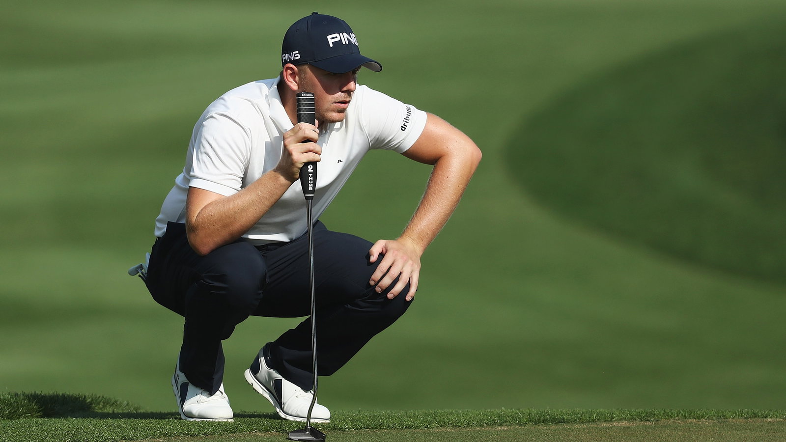 Matt Wallace using AimPoint at Portugal Masters